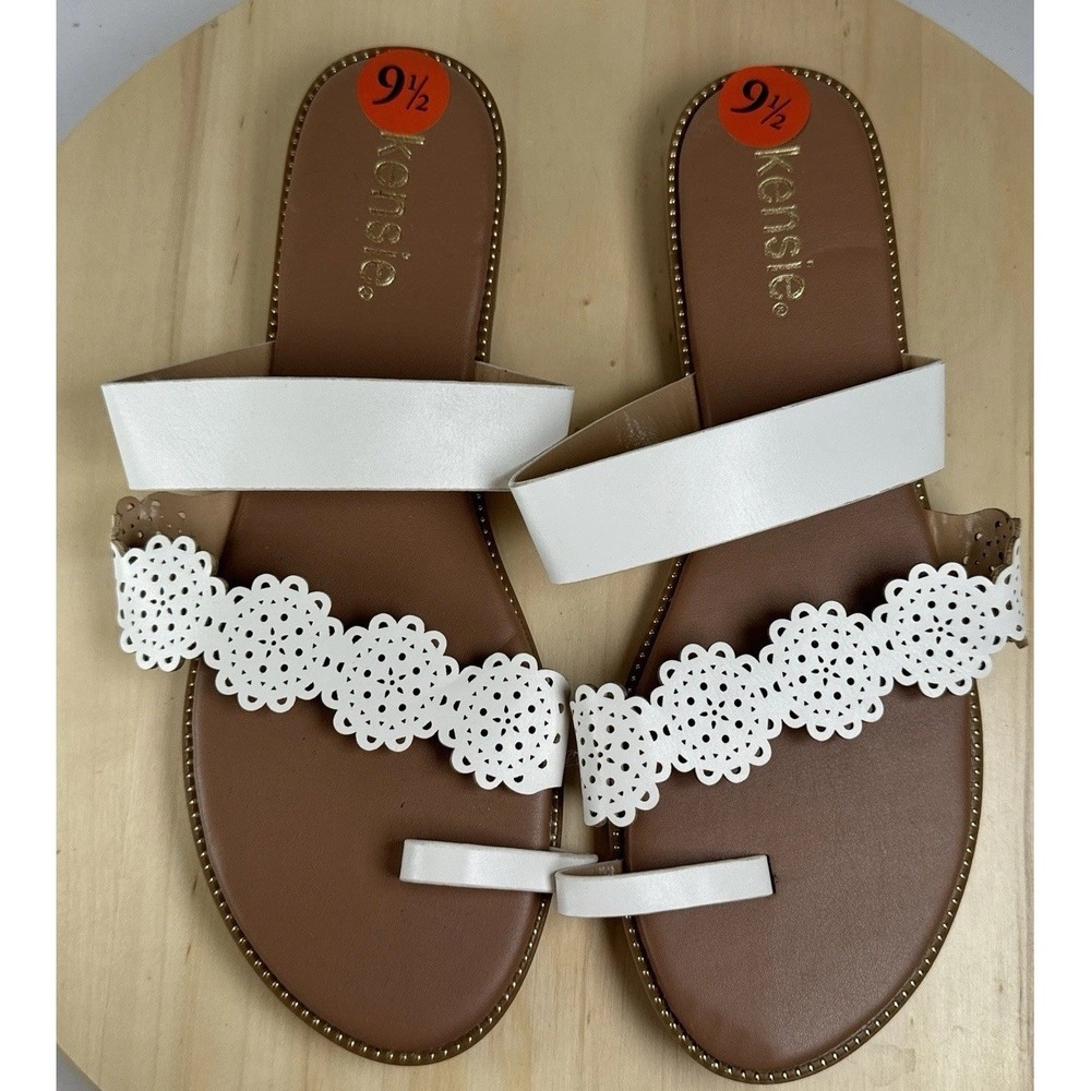 Kensie Madison White Cutout‎ Toe Loop Slide Sandals 9.5 NWOT LCSMAR24 Flat